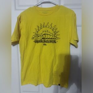 Quicksilver T-shirt with a vintage vibe